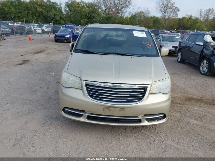2011 CHRYSLER TOWN & COUNTRY TOURING