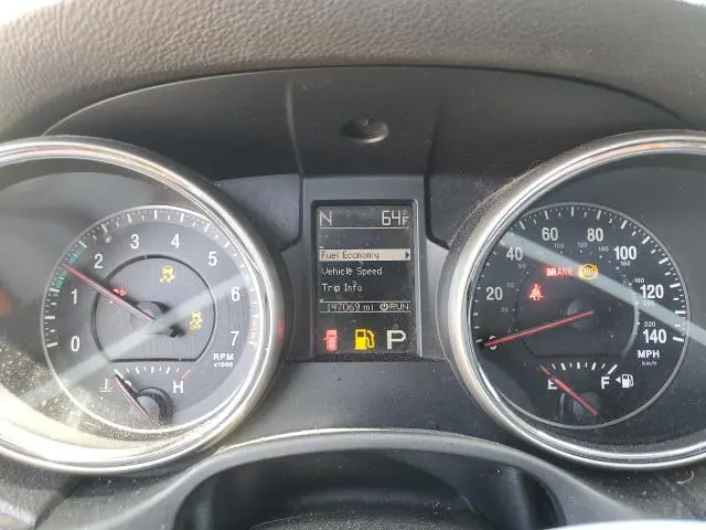 2011 JEEP GRAND CHEROKEE LAREDO  