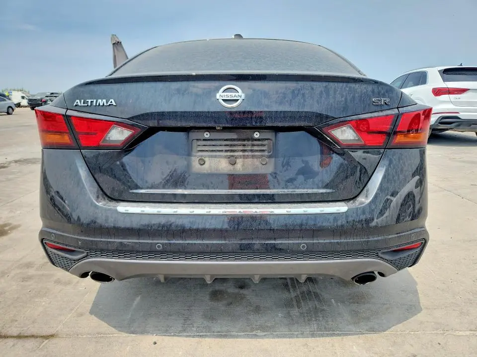 2020 NISSAN ALTIMA SR  