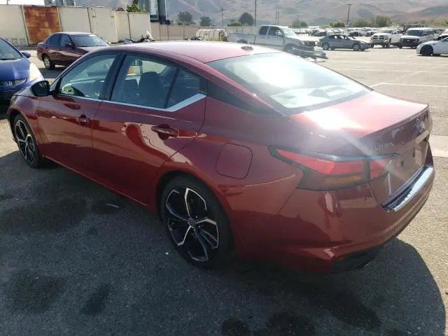 2023 NISSAN ALTIMA SR  