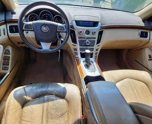 2010 CADILLAC CTS LUXURY COLLECTION  