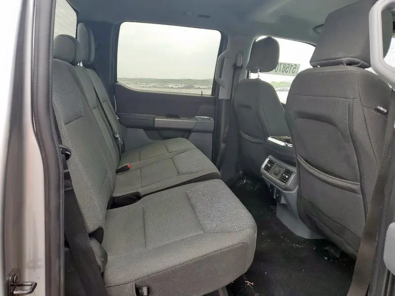 2024 FORD F150 XLT