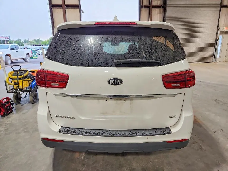 2020 KIA SEDONA EX  