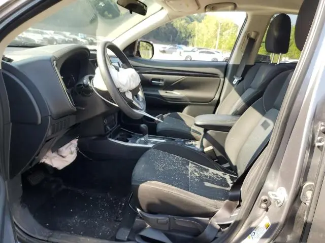 2020 MITSUBISHI OUTLANDER SE  