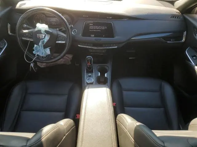 2020 CADILLAC XT4 SPORT  