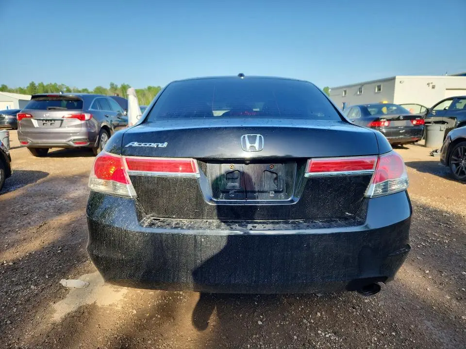 2011 HONDA ACCORD EX  