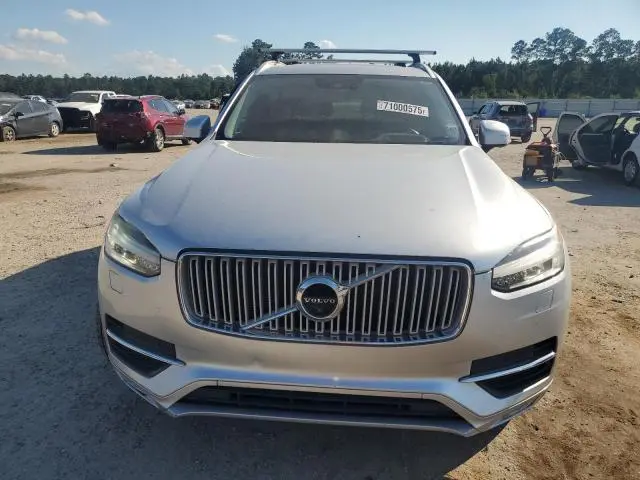 2017 VOLVO XC90 T6