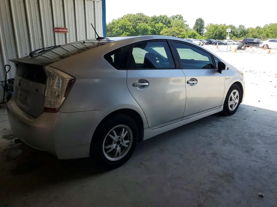2010 TOYOTA PRIUS IV  