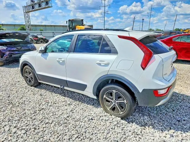 2024 KIA NIRO EX  