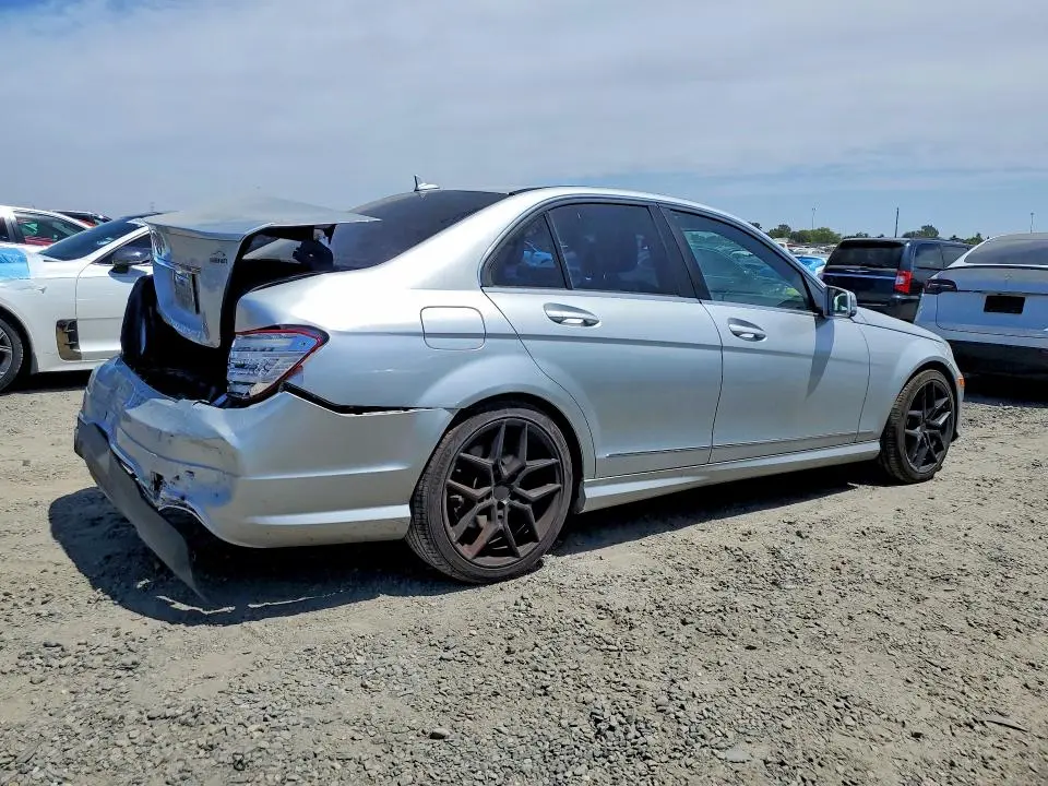 2014 MERCEDES-BENZ C 250  