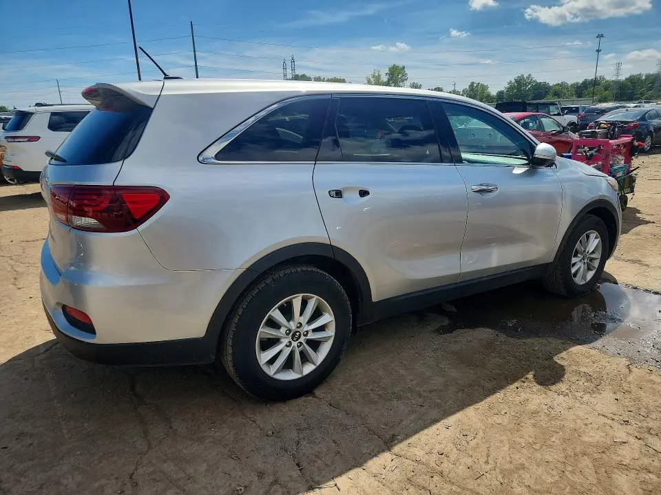 2019 KIA SORENTO L  