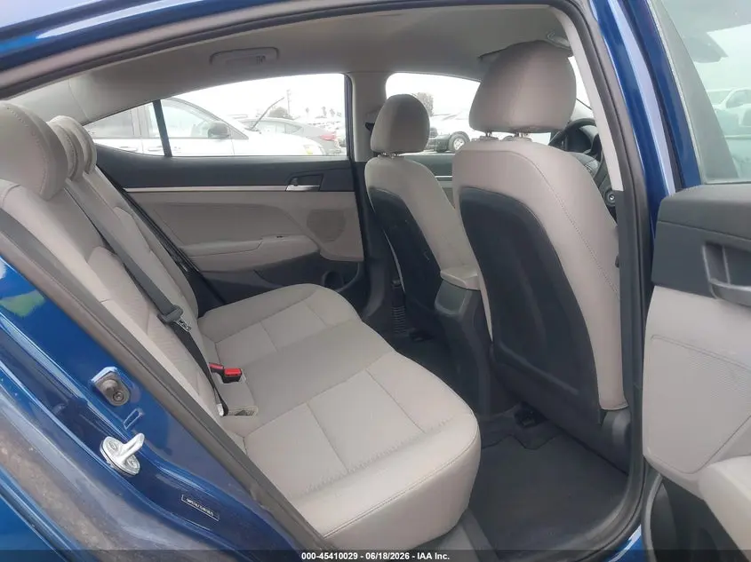 2020 HYUNDAI ELANTRA SE