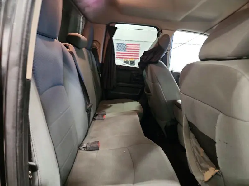 2013 RAM 1500 ST  