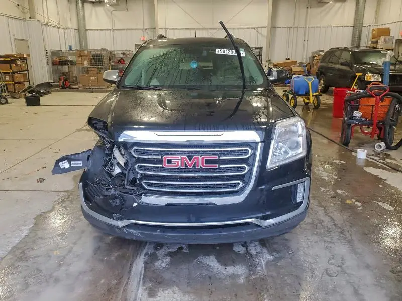 2017 GMC TERRAIN SLT  