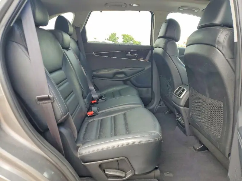 2017 KIA SORENTO EX  