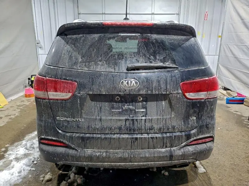 2017 KIA SORENTO LX  