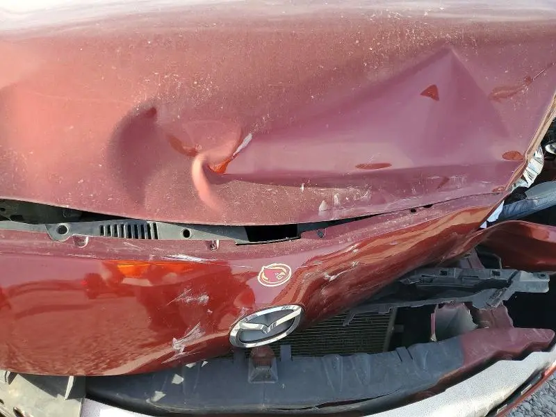 2010 MAZDA 3 I  