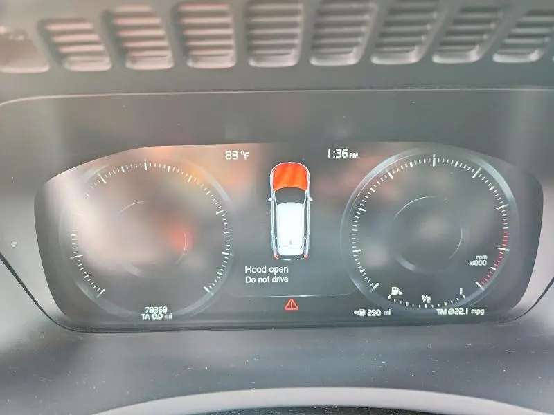 2016 VOLVO XC90 T6  