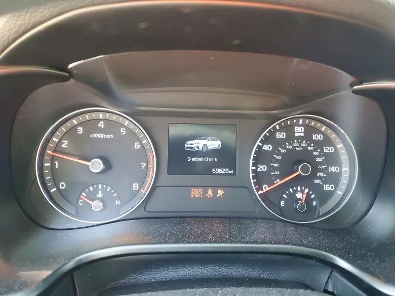 2019 KIA FORTE LXS  