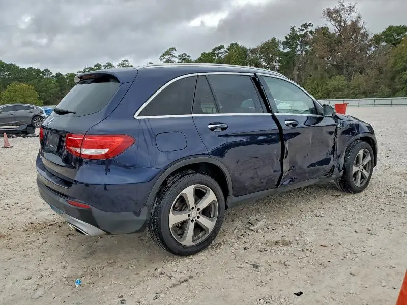 2016 MERCEDES-BENZ GLC 300  