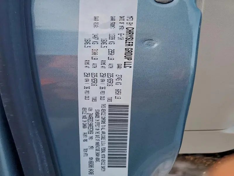 2010 CHRYSLER TOWN & COUNTRY LX  