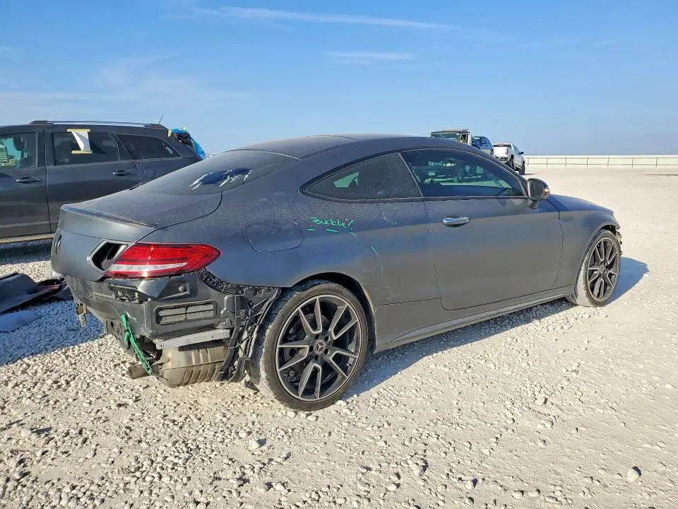 2022 MERCEDES-BENZ C 300  