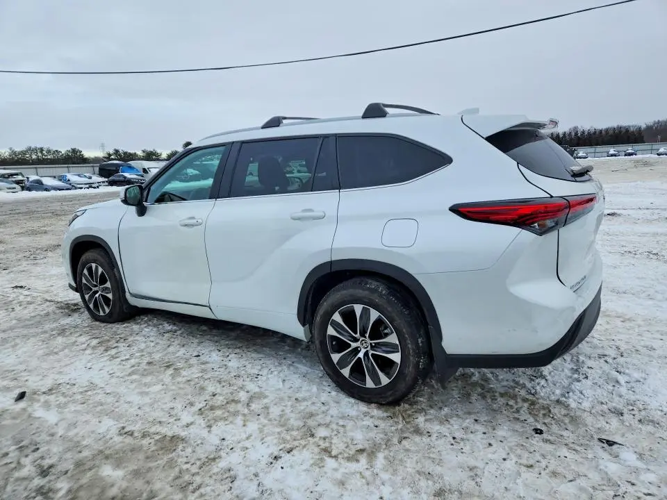 2023 TOYOTA HIGHLANDER L  