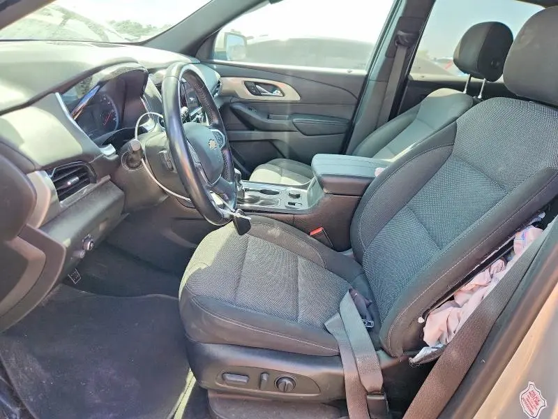 2022 CHEVROLET TRAVERSE LT  