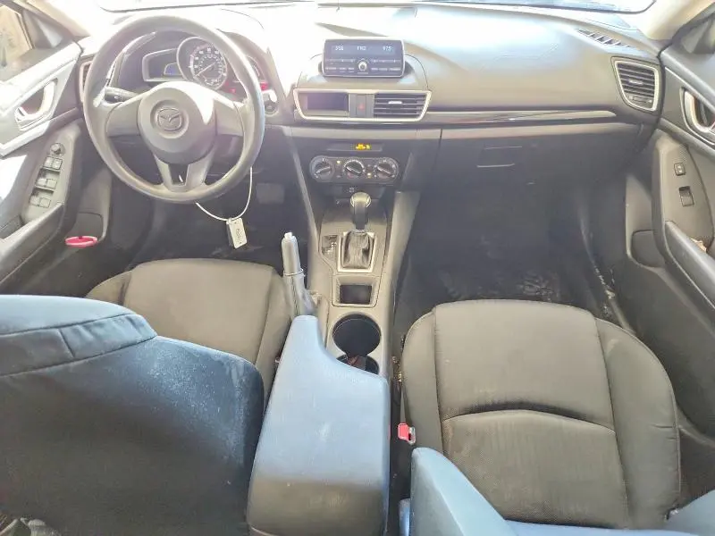 2015 MAZDA 3 SV  