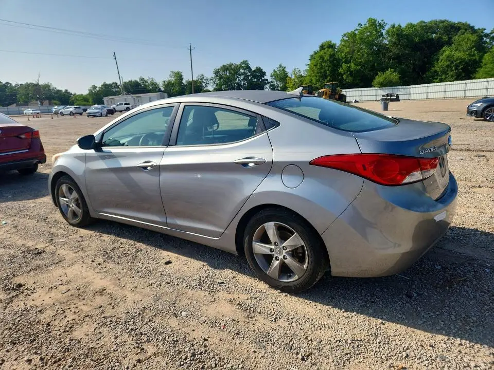 2012 HYUNDAI ELANTRA GLS  