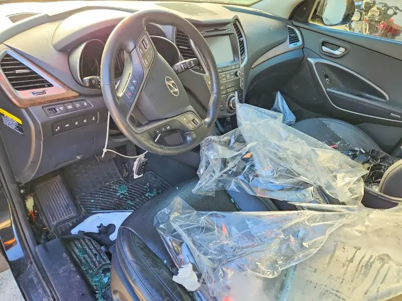 2017 HYUNDAI SANTA FE SE ULTIMATE  