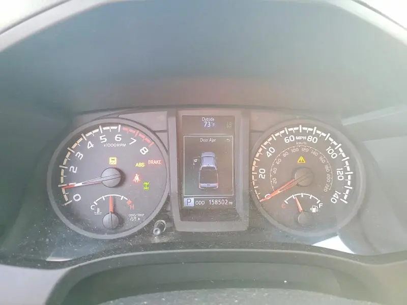 2019 TOYOTA TACOMA SR V6  