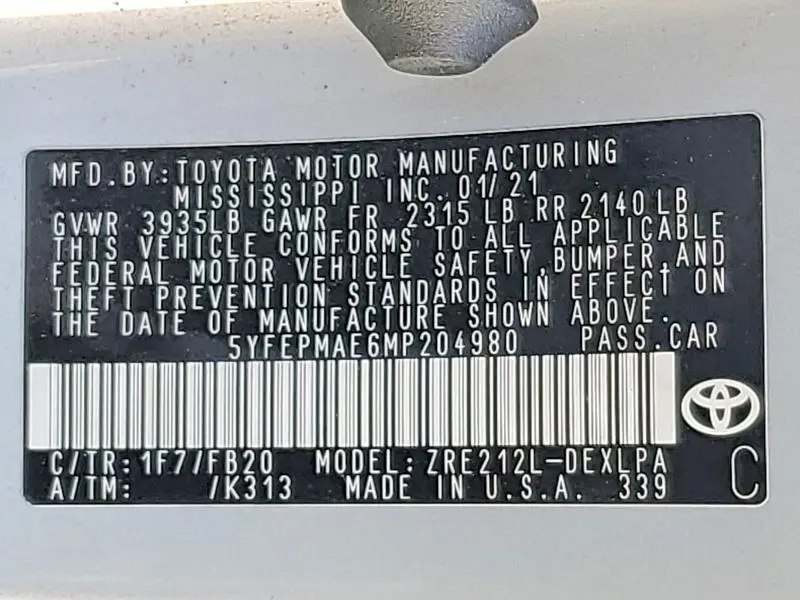 2021 TOYOTA COROLLA LE  