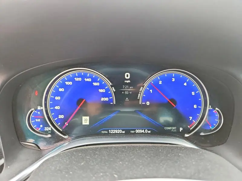 2017 BMW 750 XI  