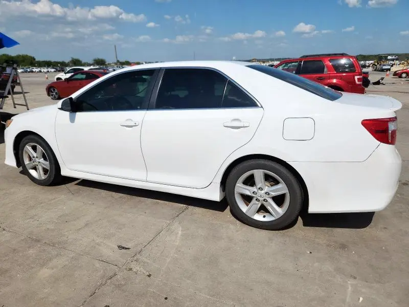 2012 TOYOTA CAMRY BASE  