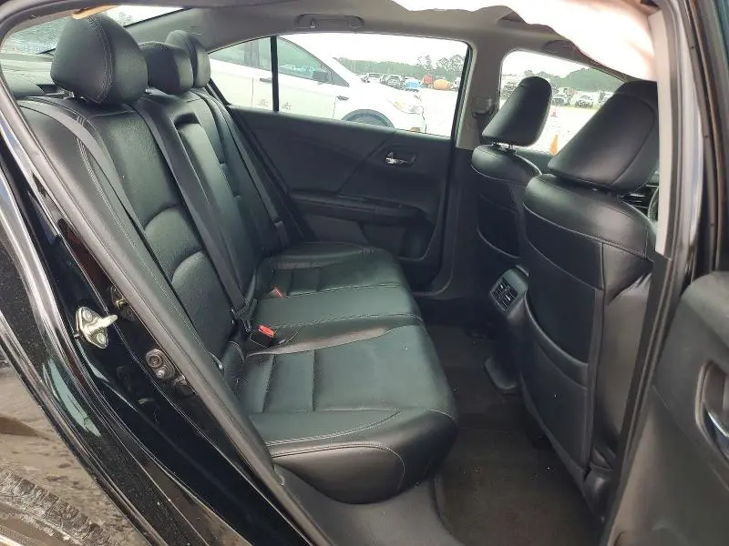 2017 HONDA ACCORD TOURING  