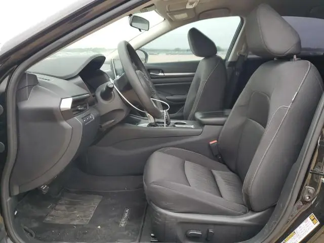 2022 NISSAN ALTIMA SV