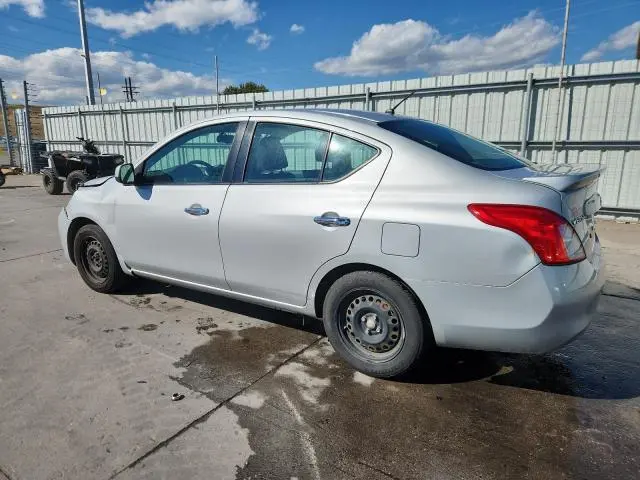 2014 NISSAN VERSA S  