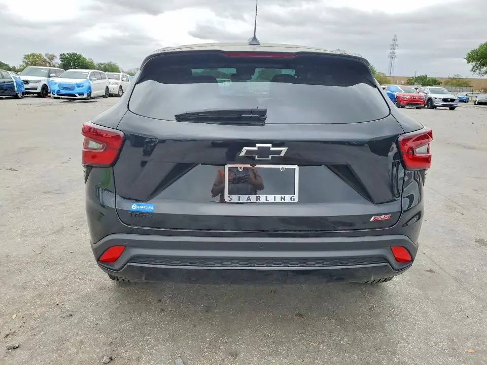 2025 CHEVROLET TRAX 1RS  