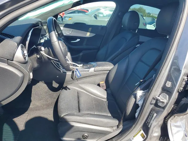 2021 MERCEDES-BENZ C 300  