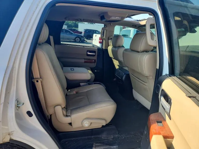 2020 TOYOTA SEQUOIA PLATINUM  
