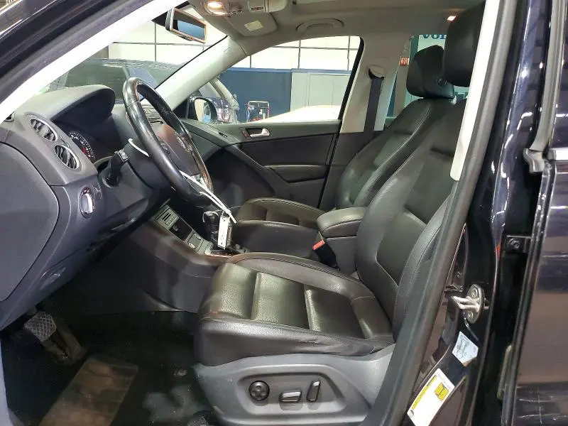 2017 VOLKSWAGEN TIGUAN WOLFSBURG  