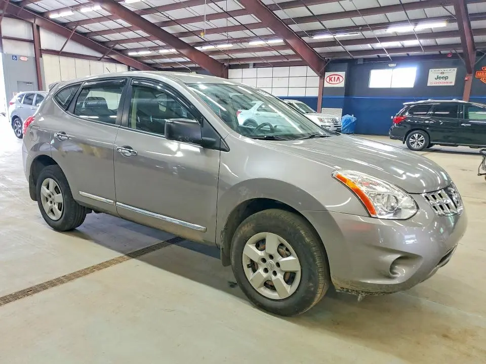 2011 NISSAN ROGUE S  