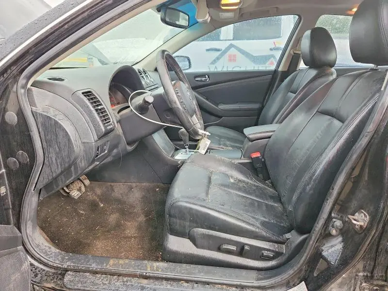 2010 NISSAN ALTIMA SR  