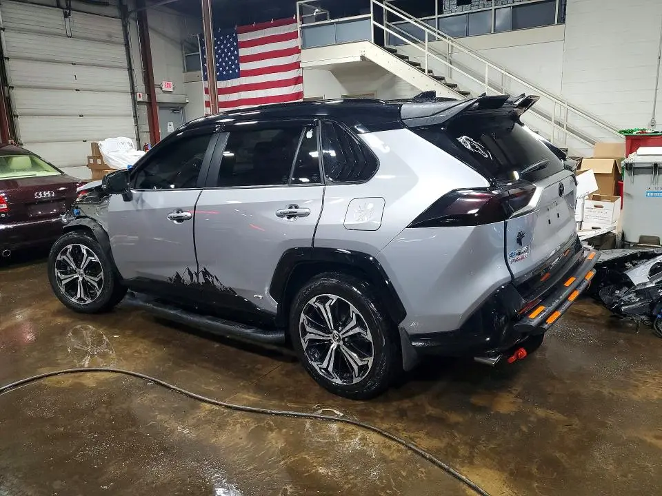2022 TOYOTA RAV4 PRIME XSE  