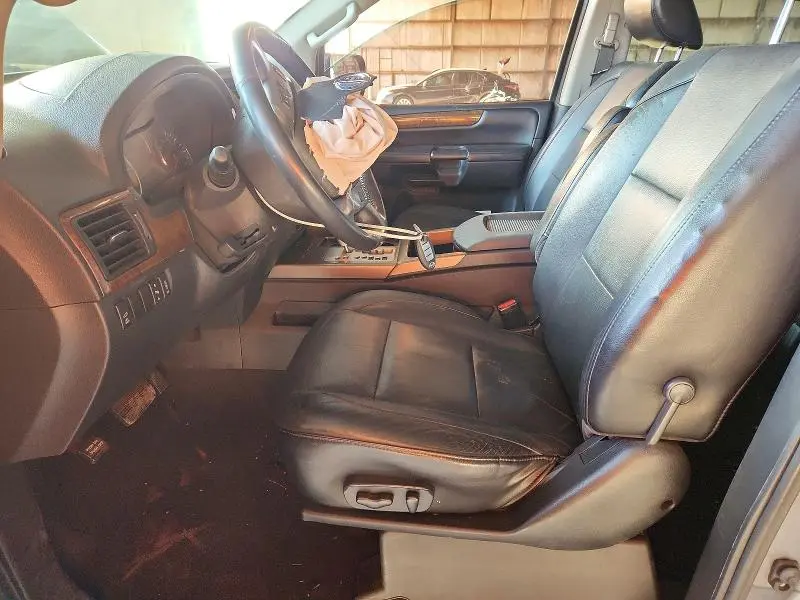 2013 NISSAN ARMADA SV  