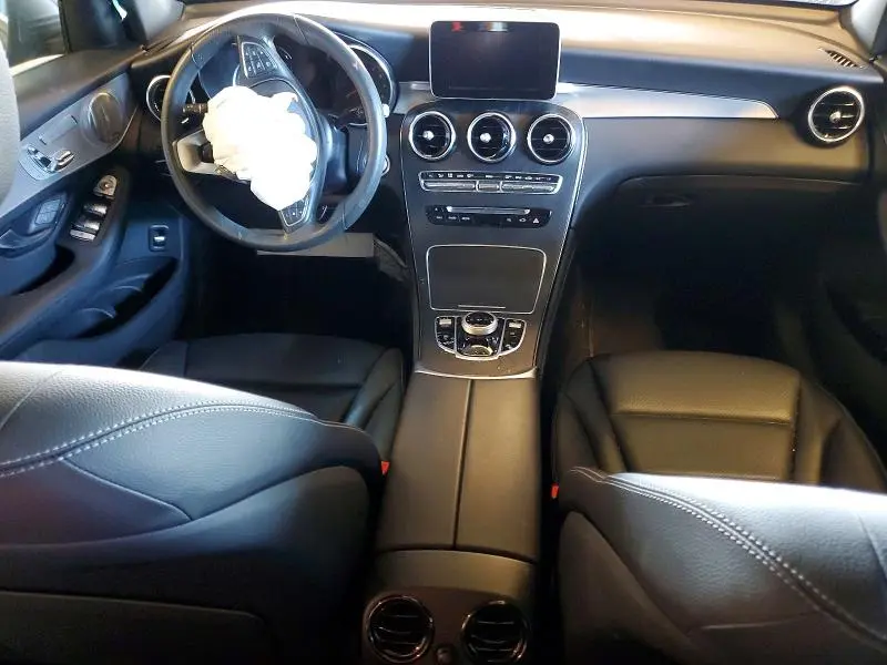 2019 MERCEDES-BENZ GLC 300 4MATIC  
