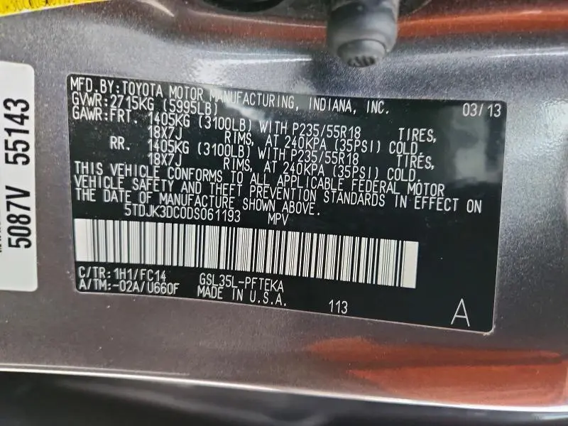2013 TOYOTA SIENNA LE 7-PASSENGER  