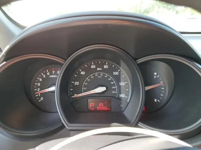 2013 KIA RIO LX  