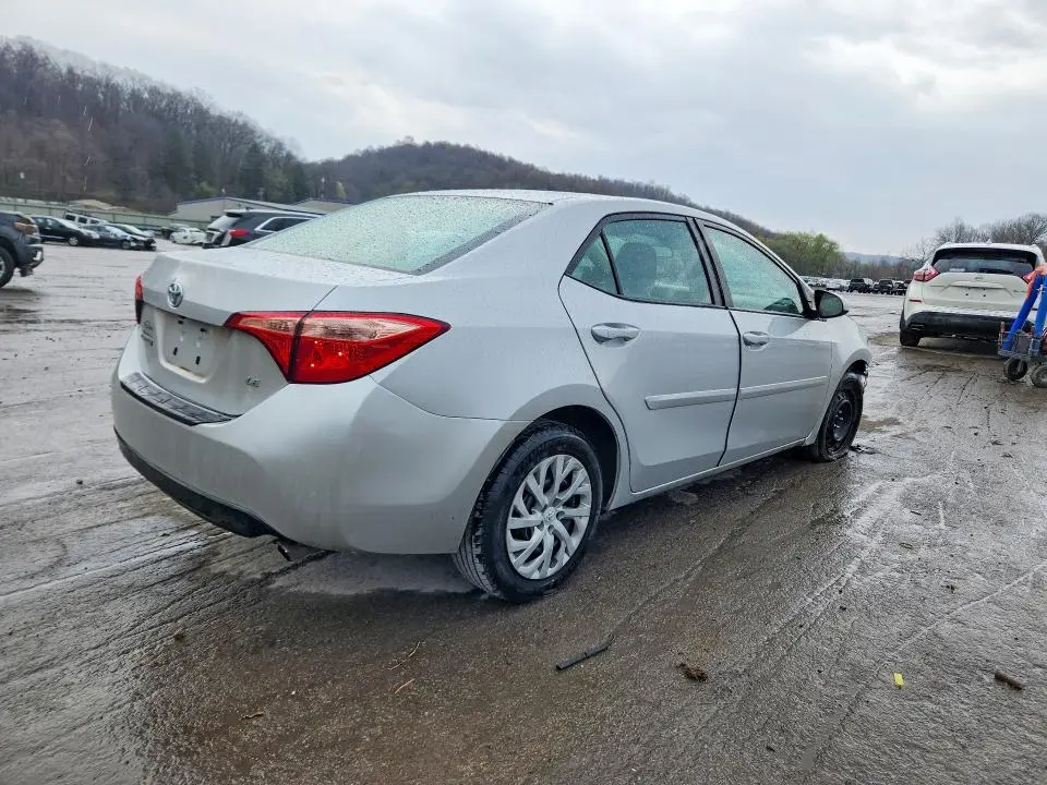 2017 TOYOTA COROLLA LE  